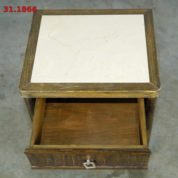 311866c.jpg
