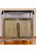 Konsola uniwersalna dwudrzwiowa typu "closet" 95 cm lite drewno minibar secesja wiedeńska. Wyposażenie hotelu Rialto, Warszawa. Używane meble hotelowe, wyposażenie hotelu, wyprzedaż mebli hotelowych. meblerialto.pl