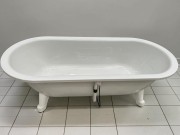 Wanna metalowa wolnostojąca. Wyposażenie hotelu Rialto. Używane meble hotelowe, wyposażenie hotelu, wyprzedaż mebli hotelowych. meblerialto.pl