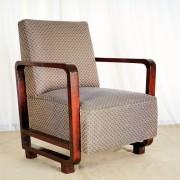 Fotel klubowy tapicerowany art déco oryginał. Wyposażenie hotelu Rialto. Używane meble hotelowe, wyposażenie hotelu, wyprzedaż mebli hotelowych. meblerialto.pl