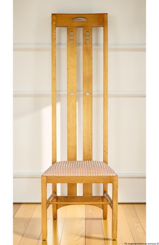 Krzesło tapicerowane Argyle art déco Ch.R. Mackintosh. Wyposażenie hotelu Rialto, Warszawa. Używane meble hotelowe, wyposażenie hotelu, wyprzedaż mebli hotelowych. meblerialto.pl