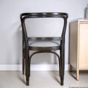 Fotel drewniany tapicerowany secesja wiedeńska/art déco oryginał. Wyposażenie hotelu Rialto. Używane meble hotelowe, wyposażenie hotelu, wyprzedaż mebli hotelowych. meblerialto.pl